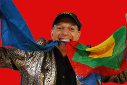 Crazy Davy, childrens magician, available for birthday parties, school events, or other childrens' magic shows